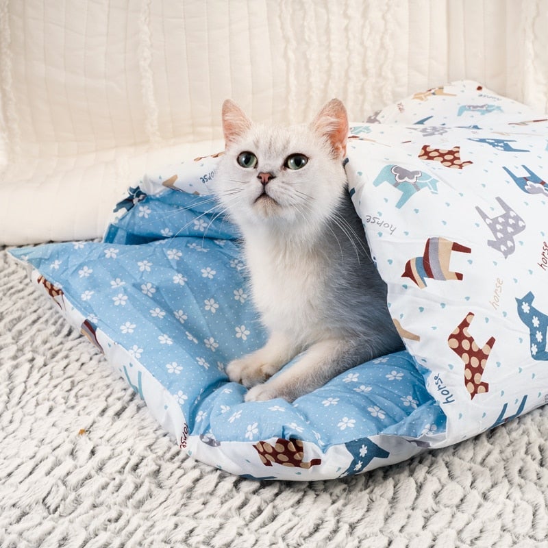 PETSCARECLUB™ Cat Sleeping Bag